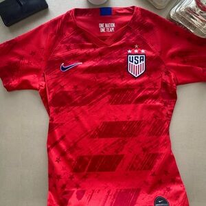 Nike Unisex Red USA Soccer Jersey